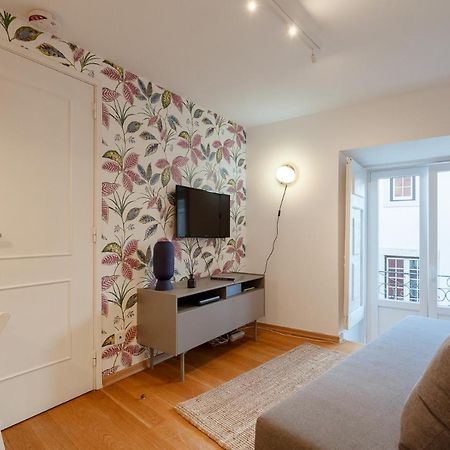 Contemporary Apartment In Chiado 3 リスボン エクステリア 写真